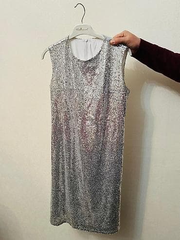 kordinal sep: Qadın geyimləri dəsti – 4 fərqli ziyafət/libas 1) Qırmızı qısa paltar — 4