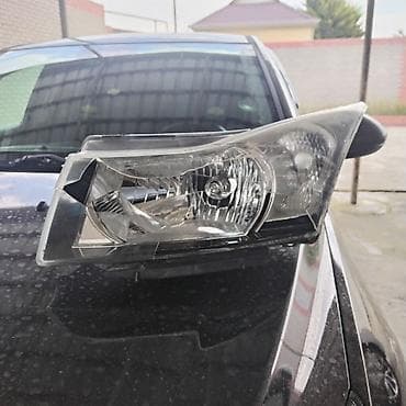 Sağ, Yaxın və uzaq vuran işıqlar Chevrolet, 2015 il, Orijinal, ABŞ, İşlənmiş — 2