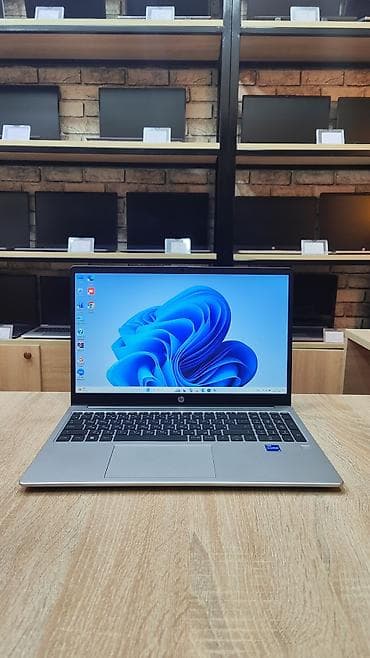 komputer ehtiyat hisseleri: ​💻 Model: HP 250 15.6 inch G10 Notebook PC 🧠 Prosesor: 13th Gen Intel® — 1