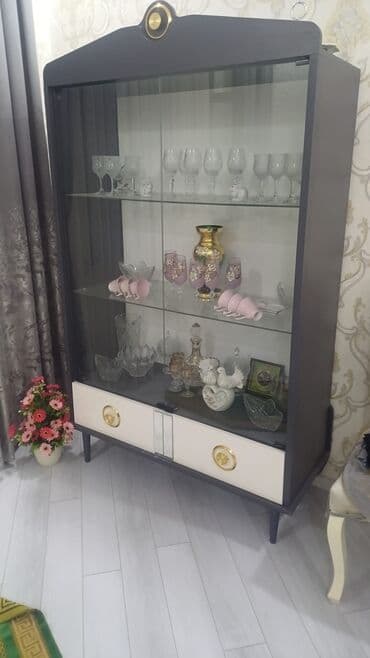 ikinci əl vitrinlər: Şüşəli dolab vitrini — 2