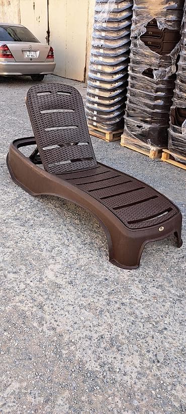 Plastik hovuz–bağ şezlongu - Material: yüksək keyfiyyətli, UV‑yə