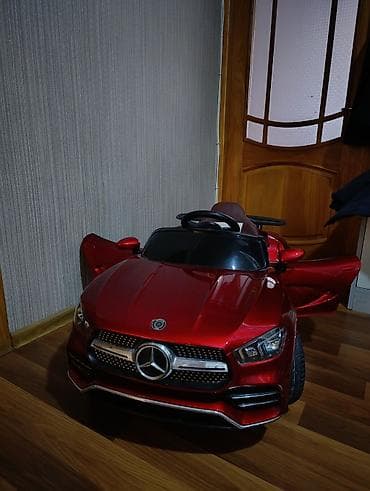 Детские электрокары: Uşaq elektro-maşını – qırmızı rəngli sport kabriolet dizaynı.Hec bir — 2