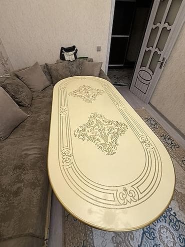 Klassik masa, Açılmayan, Oval masa — 1