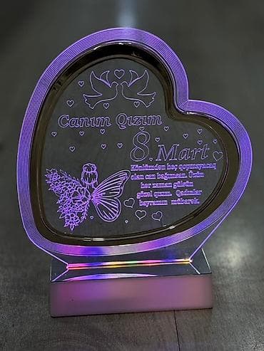Картины и портреты: LED işıqlı akril abajur/tablo – 8 Mart üçün hədiyyə - Ürək formalı — 3