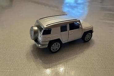 oyuncaq at: Metal oyuncaq avtomobil – ofroud üslublu SUV modelinin miniatura — 3