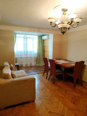 şəhər bağları mənzil satılır: Bakı, 3 otaqlı, Köhnə tikili, m. Gənclik, 70 kv. m — 2