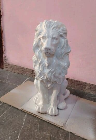 şuşa qalasının maketi: Fiqur, rəng - Ağ — 1