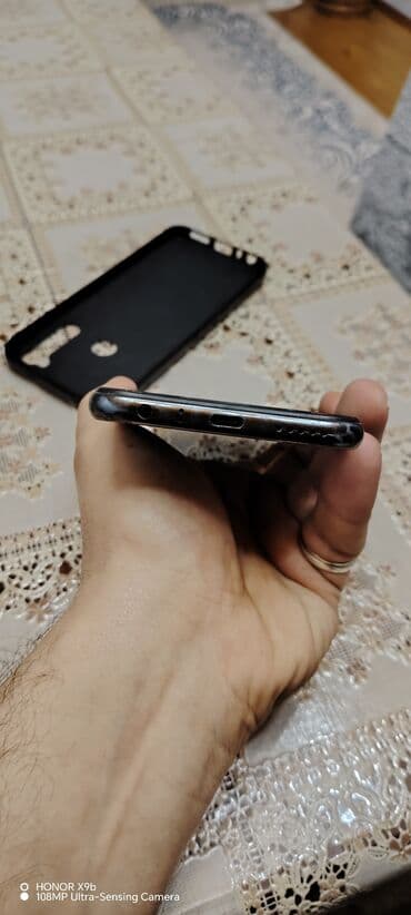 nod 8: Məhsul: Xiaomi Redmi smartfon Xüsusiyyətlər: 4 / 64 - Ön panel — 6