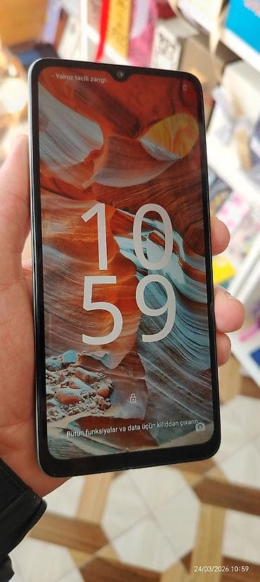 redmi telefonlari: Redmi A3x, 128 GB, rəng - Yaşıl, Sensor — 3