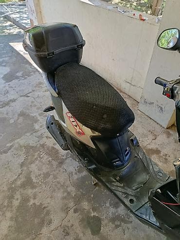 kreditle mopedler: 125 sm3, 2022 il, 28000 km — 5
