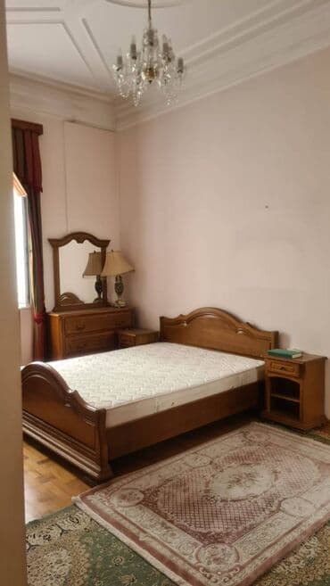 xacmaz obyekt: Badamdar da Hərbi qospitalın yanında 6 sotun içində olan 2 mərtəbli 5 — 5