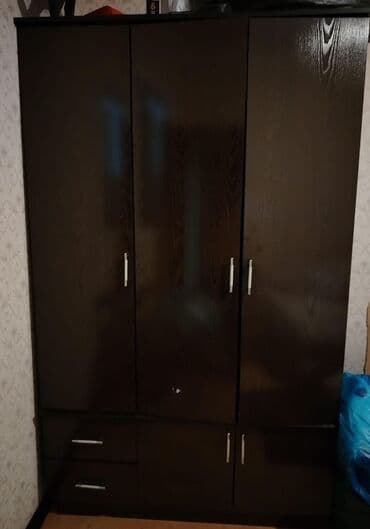 железный шкаф: Односпальная кровать, Шкаф — 2