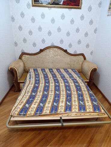 divan 2ci əl: Di̇van-kravat, İşlənmiş, Açılan, Bazasız, Nabuk, Çatdırılma yoxdur — 4