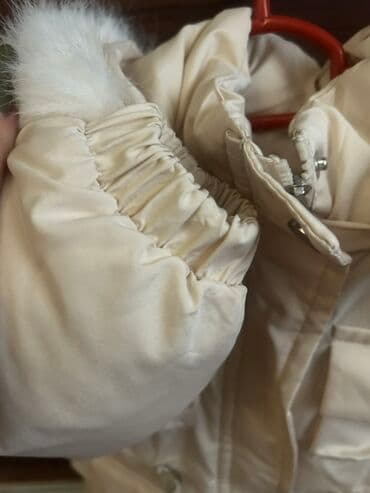 ust: 4-5-6- yaşa gedir . Qalın super materialdi 2-3 defe geyinilib. 70 azne — 5