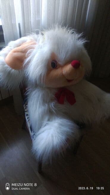 мягкая мебель: Большая мягкая игрушка, пушистая мышка. В отличном состояние.Размер — 1