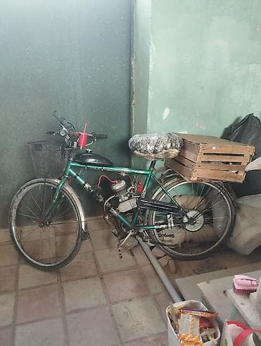 Benzin mühərrikli velosiped - Çərçivə: klassik şəhər tipli, 28"