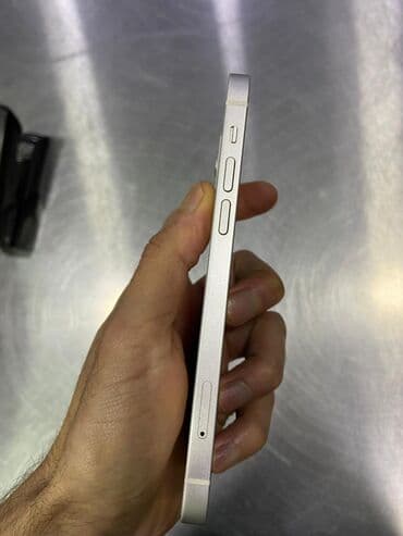 iphone ucuz telefonlar: IPhone 12, Ağ, Face ID — 4