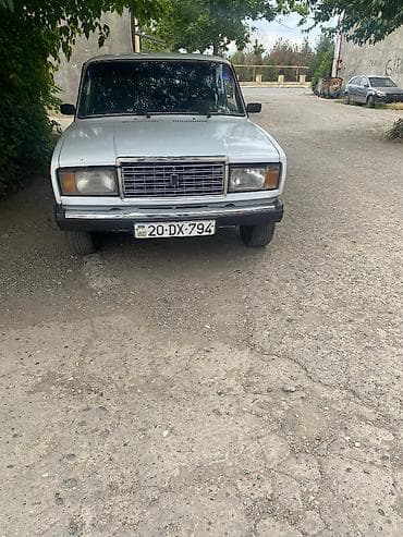 Avtomobil satışı: VAZ (LADA) 2107: 1.6 l | 2001 il 15380 km Sedan — 1