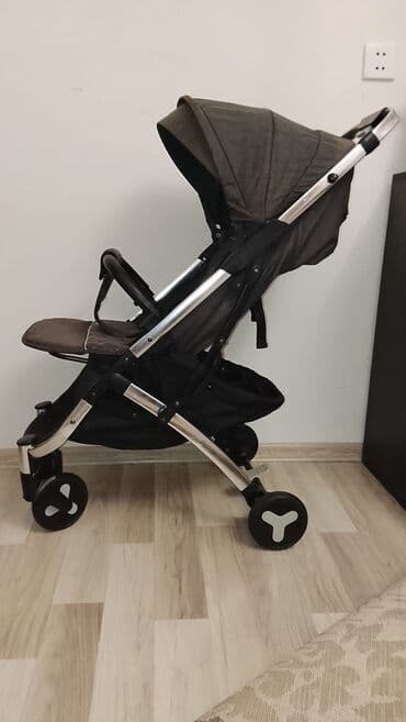 uwaq: İki tutacaqlı araba — 2