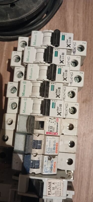 Quruducular: Siemens Elektrik avtomat, 1 faza — 2