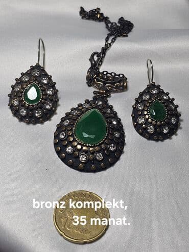 Dəstə daxildir: Boyunbağı, Üzük, Sırğa, 1 g