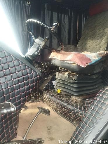 gence masin salonu: Traktor Belarus (MTZ) 1221, 2011 il, 140 at gücü, motor 6 l, İşlənmiş — 4