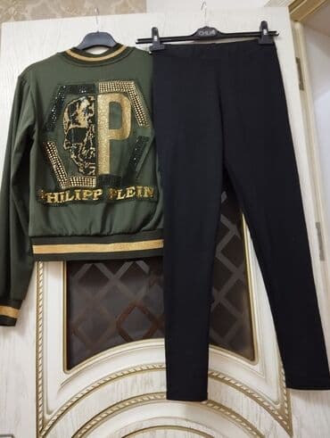 sari qizil komplekt: Dəst 36 S razmer Alınıb 50 AZN təzədir dəyərindən aşağı satıram — 4