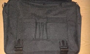 həsir cantalar: Ofisde işleyenler ucun iş çantasidir. Tezedir. 
Whtsp var — 2