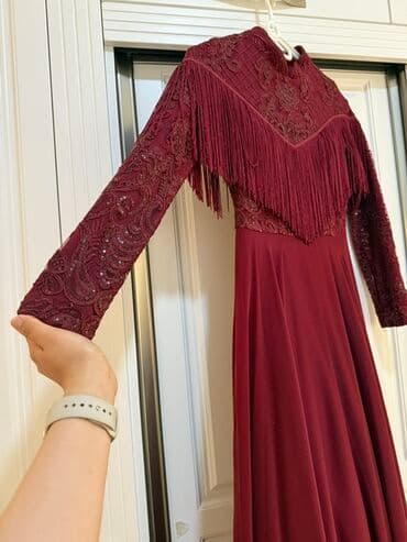 вечерние платья на новый год: Вечернее платье, Макси, S — 2