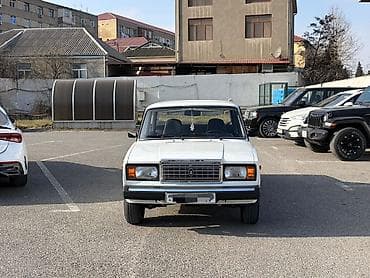 avtobus satılır: İl 2011 Mator karopqa most idealdir. Masin renglenib. Deyisen sag — 2