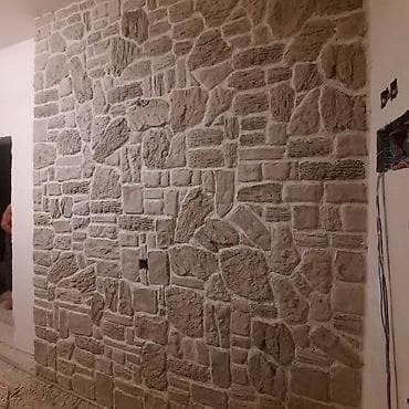 Dekorativ daş panellərlə divar üzləmə xidməti - İnteryer və eksteryer