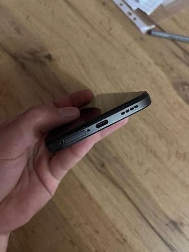 Realme 128 GB, rəng - Qara, Barmaq izi, İki sim kartlı, Face ID — 6