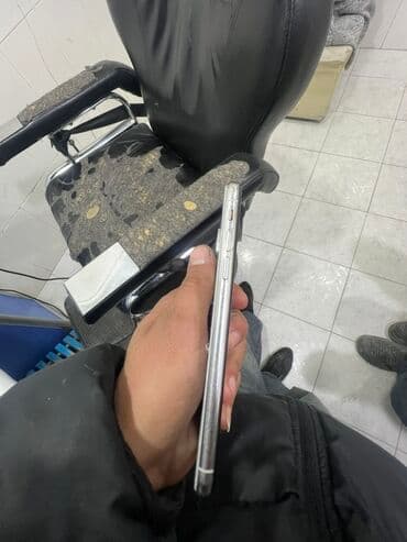 samsung a56 256 qiymeti: IPhone Xs, 256 GB, Ağ, Face ID — 2