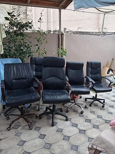 Təkərli, Qolları tənzimlənmir, Süni dəri