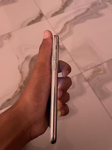 ipone x barter: IPhone X, 64 GB, White Titanium, Face ID — 6