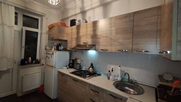 kirayə ev ayliq: Yeni Yasamalda (Asan xidmətə yaxın) 9 mertebeli binanın 8-ci — 4