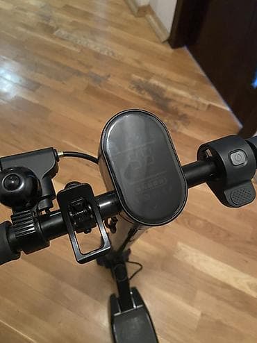 electric moped: Sensorlu elektrik skuter. Biraz işlənib baha alınıb, qiyməti qat qat — 1