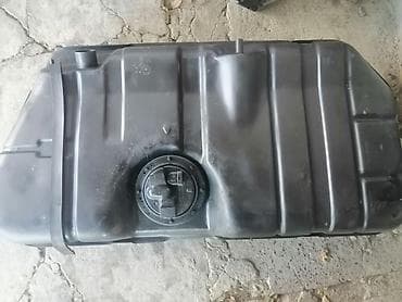 radiator maşın: Avtomobil üçün yanacaq çəni 099,015 modelinə uyğundu. Üstündə benzin — 1