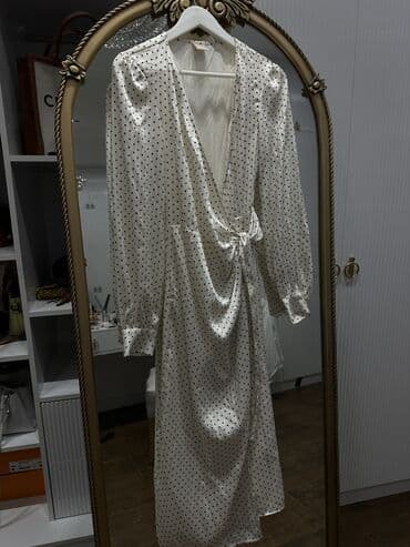 şubalar və qiymətləri: Bu platyanin eyinde durushu heqiqeten cox gozeldi. alan hec peshman — 1