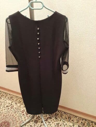 Новое платье. Размер 46.Турция. Рукав три четверти. Есть еще разная