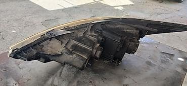 Ehtiyat hissələri: Sol, Yaxın və uzaq vuran işıqlar Hyundai, 2011 il, Orijinal, İşlənmiş — 2