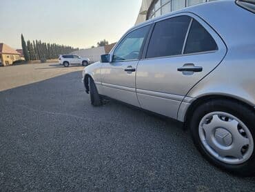 disklərin satışı: Mercedes-Benz C 200: 2 l | 1995 il Sedan — 4