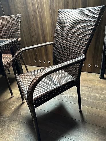 masaustu dest: Balkon üçün, İşlənmiş, Açılmayan, Dördbucaq masa, 8 stul — 9
