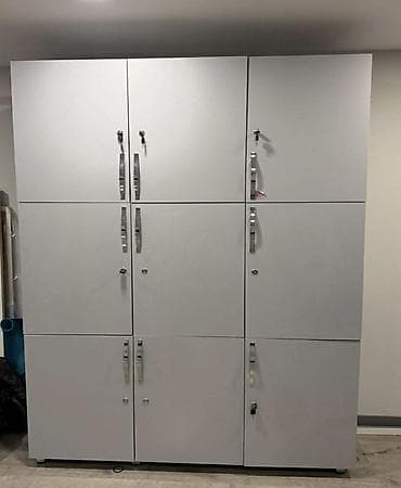 Ofis üçün boz rəngli saxlama mebelləri dəsti - Modul şkaf sistemi