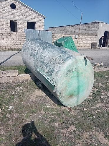 Poliester yeraltı çən – 3500 litr 1 ayağı qırıqdı çatdırılma
