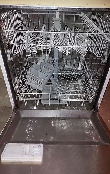 iphone 4 s: Посудомойка Beko, Полногабаритная (60 см), Отдельностоящая — 3