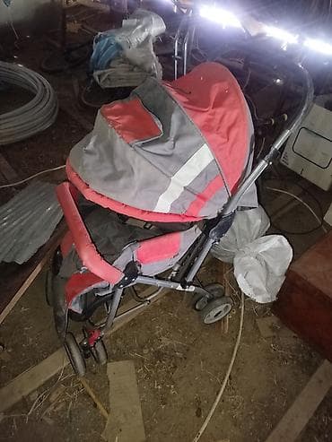 Детская одежда и обувь: Классическая прогулочная коляска, Б/у, Самовывоз — 1