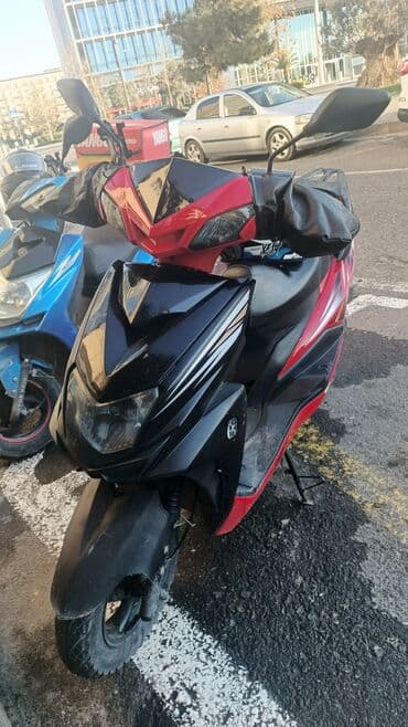 купить мопед в кредит: Qırmızı rəngli benzinli skutər Moto satilir 125 kub prava teleb edir — 5