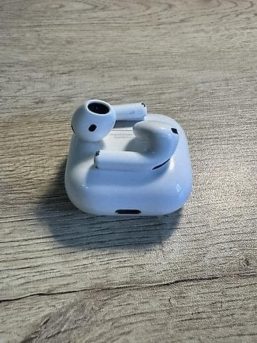 Elektronika: Orgınal Airpods 4, az isdifade olunub 399 manata alınıb — 2