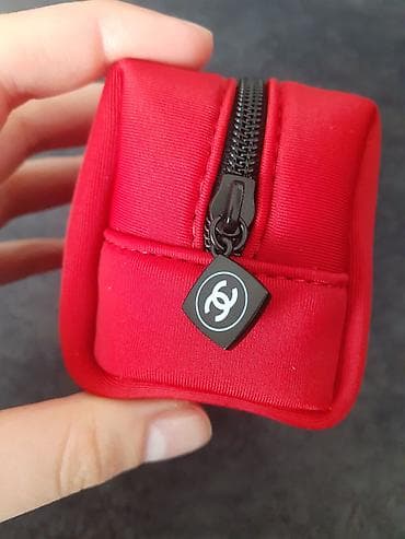 Ювелирные изделия: Маленькая косметичка, бренд Chanel — 5